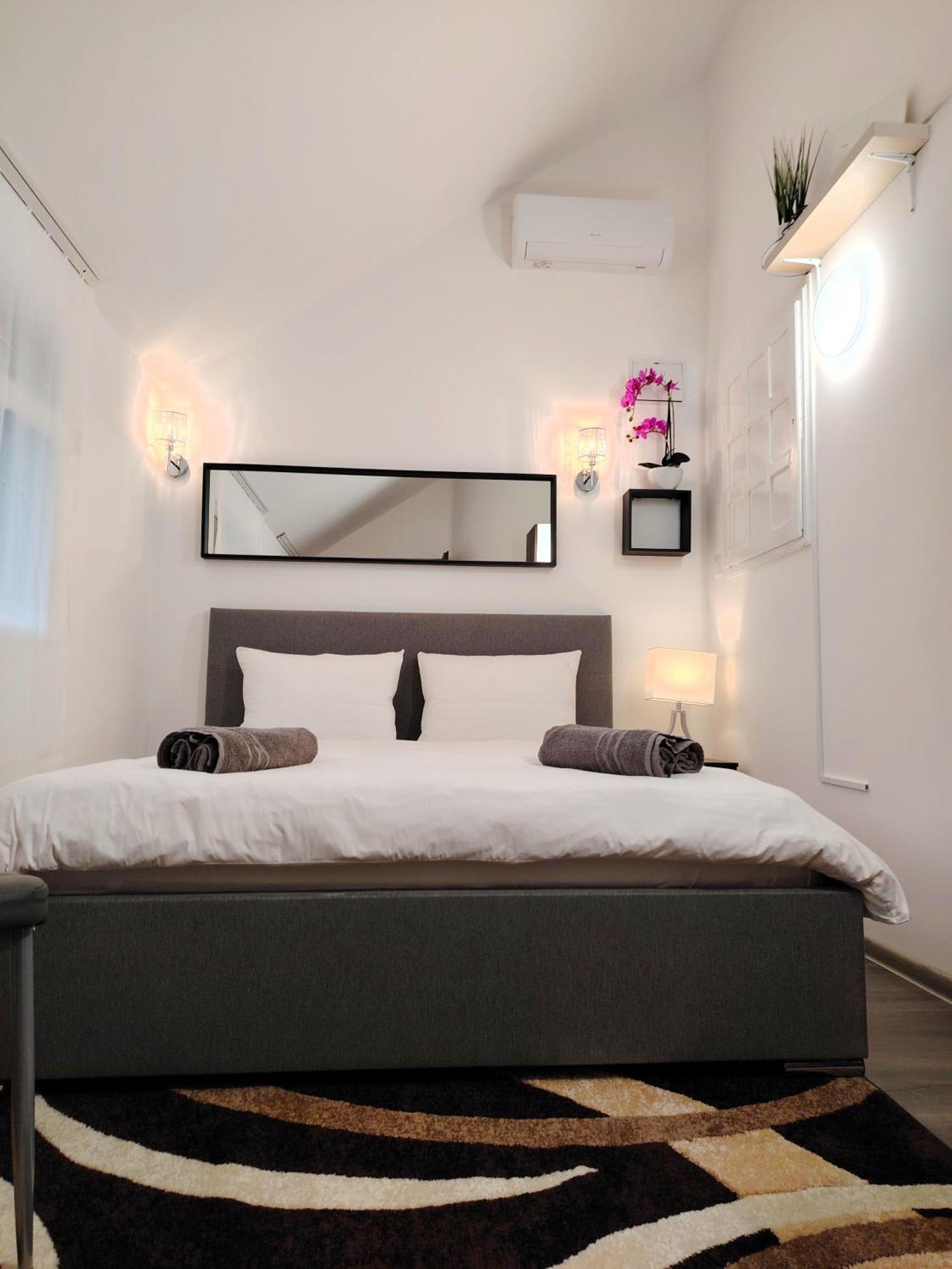 Nyuszis Apartman Kiskunmajsa Zewnętrze zdjęcie